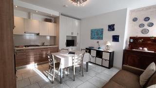 House in a beautiful residence with garden, swimming pool and parking spot - Larihome A07 - Domaso - 8
