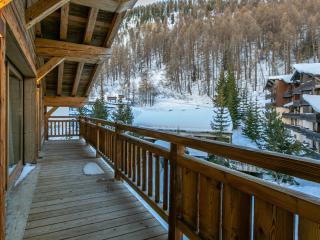 Appart luxueux avec cheminée, proche des pistes, WiFi, 10 pers - FR-1-694-90 - 8