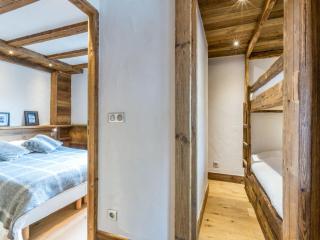 Appartement de caractère haut de gamme au centre de Val-d'Isère, proche des pistes - FR-1-694-184 - Val-d'Isère - 4