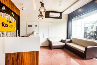 FabHotel Amour - Nr Mumbai International Airport - Bombay - 5