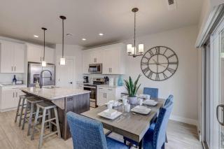 St George, private hot tub/patio, new community - 3