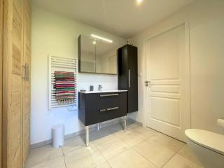 Chalet Dupleix 4 pièces, 6-8 pers. à Puy St Pierre - Lumineux, équipé, calme avec terrasse et garage privé - FR-1-330C-136 - Puy-Saint-Pierre - 4