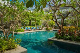 Eightfold Urban Resort - 9