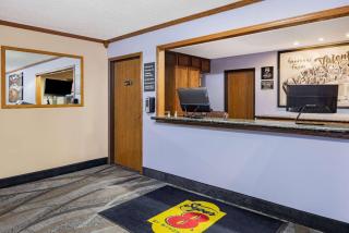 Super 8 by Wyndham Valentine NE - Valentine - 4