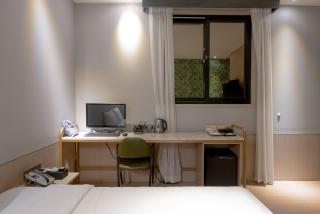 Hound Hotel Seomyeon-Beomcheon - Busan - 3