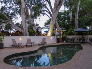 Marlin Waters Beachfront Apartments - Palm Cove - 6