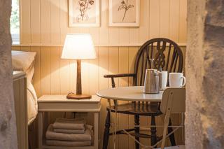The Old Smithy Inn - Welcombe - 4