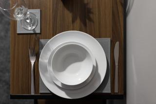 City Centre Studio 1 with Kitchenette, Free Wifi and Smart TV with Netflix by Yoko Property - 8