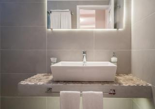 Milos Bay Suites - Adamantas - 8