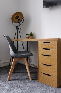 City Centre Studio 3 with Kitchenette, Free Wifi and Smart TV with Netflix by Yoko Property - 6