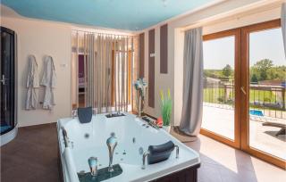 Lovely Home In Bokordici - 8