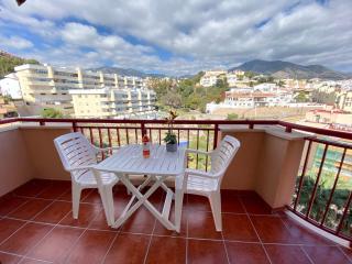 Fuengirola Holiday Apartment w/Balcony View & Pool - 5