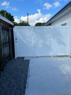 Stunning Deluxe Studio - Hialeah - 2