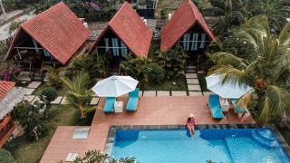 Gayatri Bungalows - Nusa Penida - 9