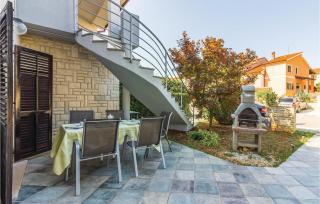 5 Bedroom Cozy Apartment In Banjole - 7