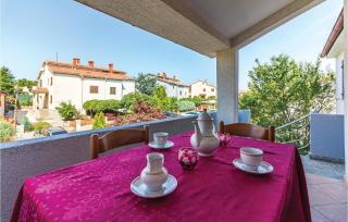 5 Bedroom Cozy Apartment In Banjole - 4