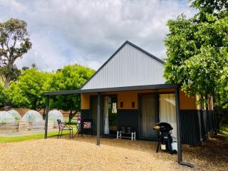Elevation652 at Mt Bellevue in King Valley - Myrrhee - 9