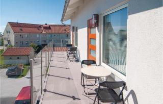 Awesome Apartment In Visby With Kitchen - Visby - 5