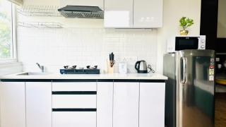 BluO Studio Noida - BathTub, Gym, Balcony, Garden - 4