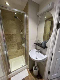Astral Lodge - Hastings - 6