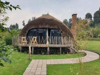 Under Volcanoes View Guest House - Nyarugina - 8