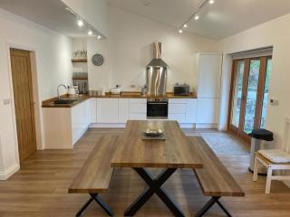 Redstones Cottage - Greasby - 5