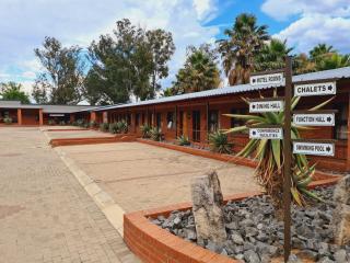 Snips Accommodation - Newcastle - 8