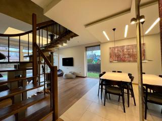 Family Vacation 3BR Home, By Cohost - Palanga - 6