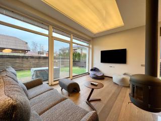 Family Vacation 3BR Home, By Cohost - Palanga - 8