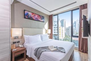 Adelphi Forty-Nine - 2