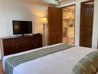 Coastal Suite at Jayakarta Residence - Seminyak - 0