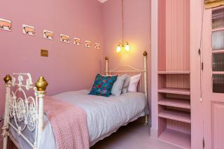 Hotel Lola - 4