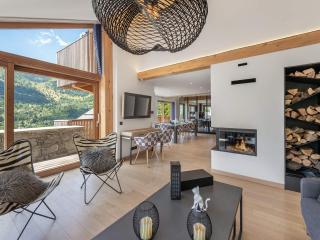 Chalet moderne à Méribel : jacuzzi, sauna, 6 chambres, proche centre et navette - FR-1-565-55 - Les Allues - 0