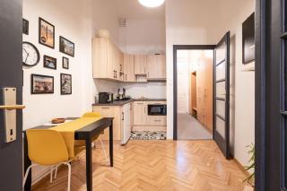 East Side Living Apartment - Budapest - 1