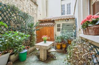 Apartment in heart of Marais by Studio prestige - París - 2