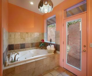 Cactus Cove Bed and Breakfast Inn - Tucson - 1