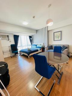 Abreeza Place by Chriza - Davao - 7