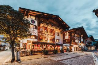 Dorfhotel Glücksschmiede - Saalbach-Hinterglemm - 0