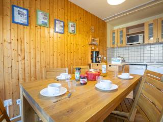 Apartment Mélèzes 66 by Interhome - Les Menuires - 2