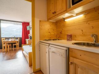 Apartment Pelvoux 102 by Interhome - 1