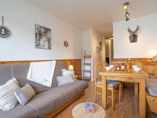 Apartment Les Lauzes D12 by Interhome - Les Menuires - 3