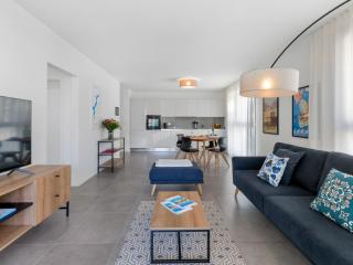 Apartment LocTowers A3-4-2 by Interhome - Locarno - 4