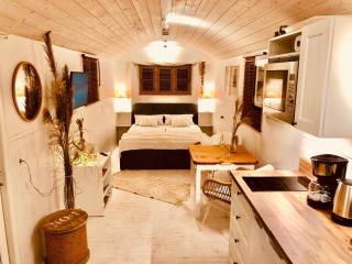 Zirkuswagen mit Outdoor Whirlpool und Garten - Petershagen - 6
