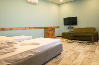 B H Y Guesthouse in Yerevan - Erevan - 3