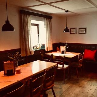 Bründling-Alm Berggasthof auf 1167m auf dem Hochfelln - 8