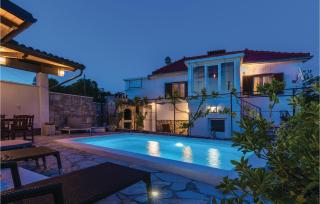 Awesome Home In Danilo - 7