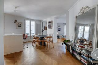Veeve - Time for Teak - Paris - 9