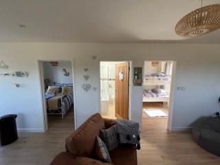 Oak Valley Holiday Lets - Pett - 5