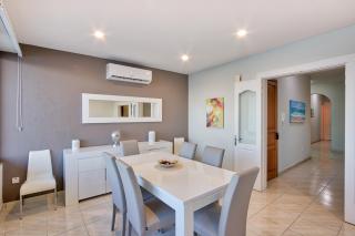 Spacious Seafront 3BR, Sliema near Beach, AC Wifi by 360 Estates - 1