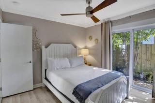 Brand New! Heated Pool, Golf Cart, Next to Beach - Fort Lauderdale - 4
